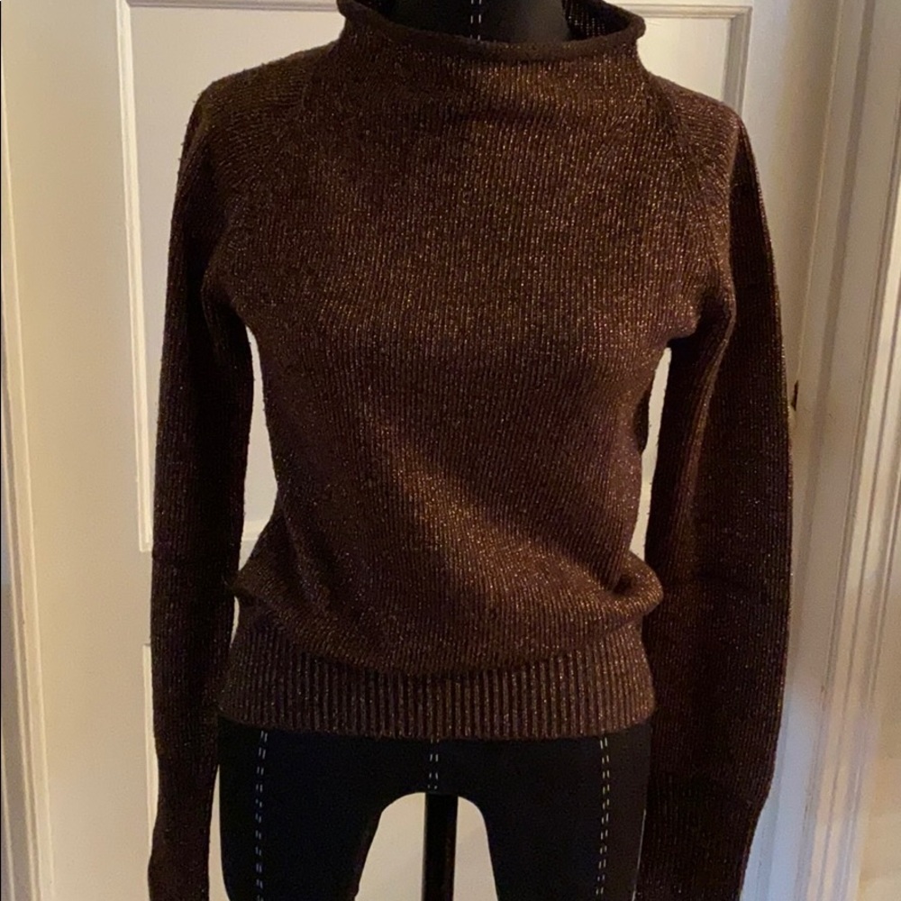 SOLD ✨Sparkly Sweater✨